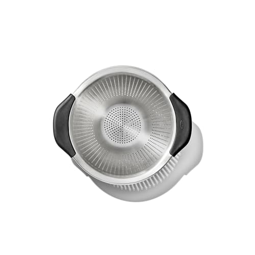 OXO Good Grips Stainless Steel 3 qt./ 2.8L Colander | Generous 5-quart capacity provides ample space for batch prep, with a self-draining solid ring base to prevent tips. - size: 3 Qt