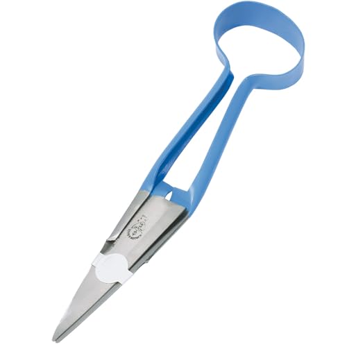 Premier 1 Bent Hand Shear for Wool Sheep & Livestock - 5.5" Blade - Blue | Burgon & Ball. Handle bent 15° for different angles in tight areas. Less hand strain. Double ground, 5.5" blades. Blue.