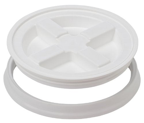 Gamma2 Gamma Seal Lid for Utility Buckets - Fits 3.5, 5, 6 & 7 gallon buckets, White, Made in USA - color: White, size: Fits 3.5, 5, 6, & 7 Gallon Buckets