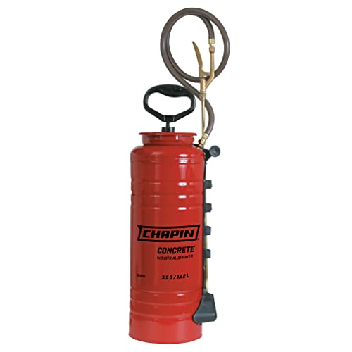 CHAPIN 3.5-Gallon Industrial Sprayer Built for Concrete & Construction Use | Tri-Poxy steel tank, chemical-resistant seals, high volume brass pump and componentry for professional applications