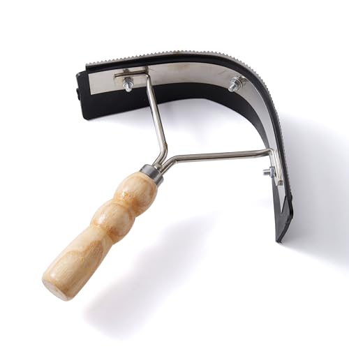 Metal Sweat Scraper for Horses, 2-in-1 Grooming Tool | Curved Metal Curry Comb With Rubber Edge And Wood Handle, For Horses, Cattle, Barns, Stables And Equestrian Grooming