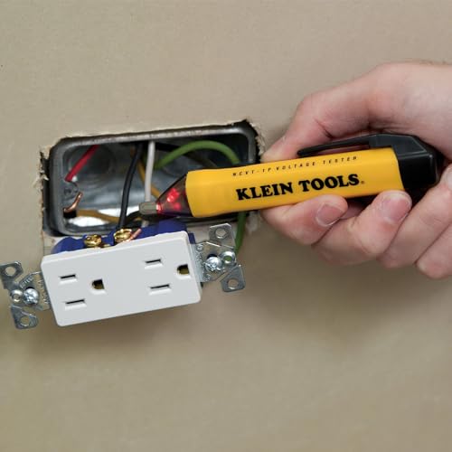 Klein Tools 80064 AC Circuit Breaker Kit with GFCI Digital Circuit Breaker Finder, Non-Contact Voltage Tester Pen and Zipper Bag, 3-Piece - size: 3-Piece Circuit Breaker Kit