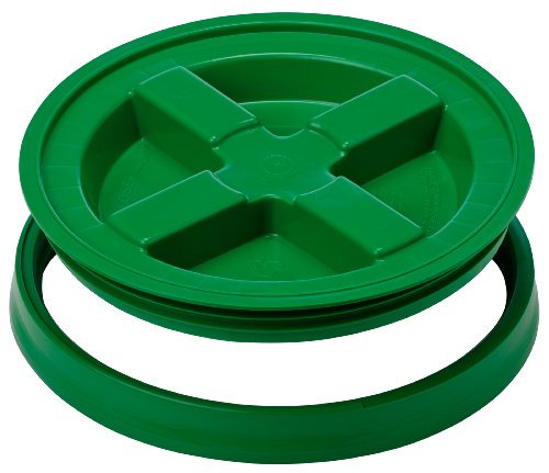 GAMMA2 Gamma Seal Lid - Pet Food Storage Container Lids - Fits 3.5, 5, 6, & 7 Gallon Buckets, Green, Made in USA - color: Green, size: Fits 3.5, 5, 6, & 7 Gallon Buckets