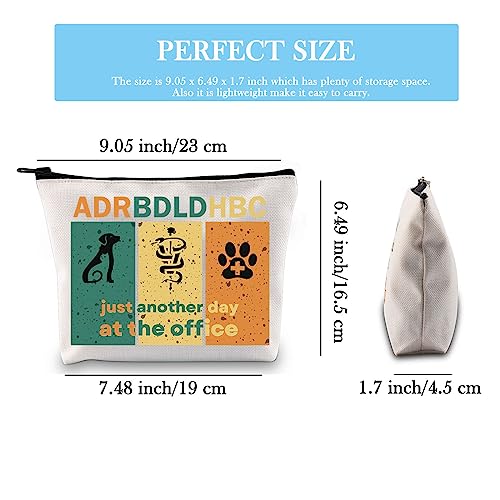 GJTIM Vet Tech Makeup Bag Veterinarian Appreciation Gift Veterinary Medicine Graduation Gift Veterinary Nurse Assistant Zipper Pouch (ADRBDLDHBC Bag)