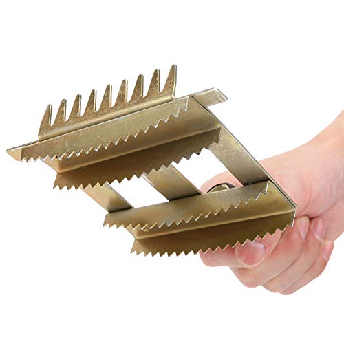 Cattle Shedding Comb, Durable Rounded Iron Teeth for Safe Grooming and Itch Relief, Cow Bull Hair Brush, Professional Livestock Grooming Tool, for Farmers, Ranchers, Cattle Owners,