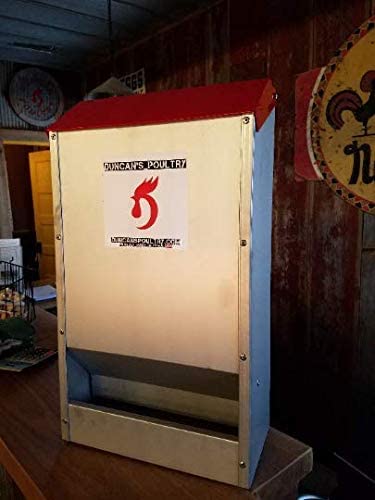 DUNCAN'S FAMILY FARM STORE Space Saving Mountable Steel Poultry Feeder (Front Feed, Front Loading)