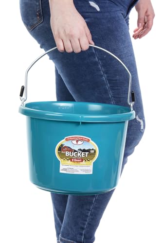 Little Giant® Plastic Animal Feed Bucket | Round Plastic Feed Bucket with Metal Handle | Made in USA | 8 Quarts - color: Teal