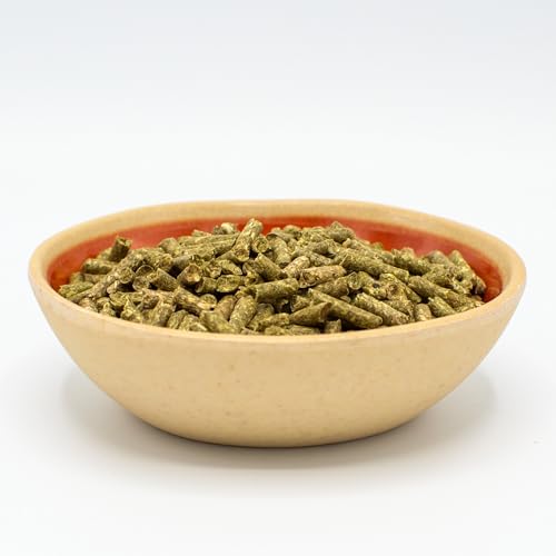 Oxbow Essentials Adult Guinea Pig Food, Timothy Hay Pellets, USA, 5 lb | Guinea Pig Pellets, Vitamin C For Guinea Pigs, Stabilized, High Fiber, Made in USA, Uniform Food, Prevents Selective Feeding - size: 5 Pound (Pack of 1)