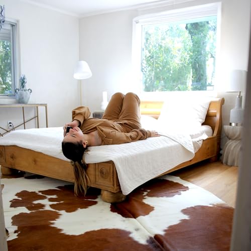 Brown and White Cow Hide Rug 6x8 ft, Real Hair on Hide | Real cowhide rug, brown and white spotted pattern, no two hides alike. Cow skin anchor from ranch to modern decor - color: Authentic Brown & White, size: 6' x 8'