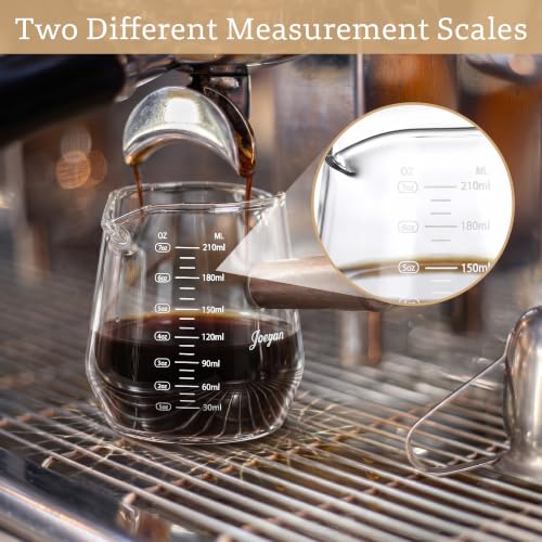Joeyan 7 oz Glass Measuring Cup with Double Spouts,Espresso Shot Glasses with Wood Handle,Diamond Shaped Espresso Cups,Clear Milk Frothing Pitcher for Coffee,Borosilicate Espresso Accessories - color: 7 Oz Diamond-Shaped Measuring Cup