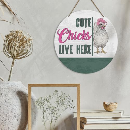 Farmhouse Hen Chicken Coop Sign for Home Room Front Porch Door Farm Fence Barn Yard Outdoor Hanging Decorations, Farmer Chicken Lover Gifts for Women Girl,Cute Chicks Live Here