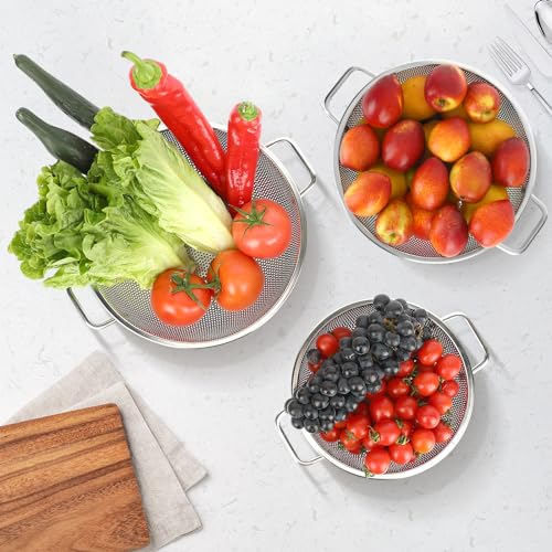 Colander for Kitchen, 3QT, Stainless Steel Colander Strainer with Handle for Fruits Vegetables Cooking Food, Dishwasher Safe - size: 3QT