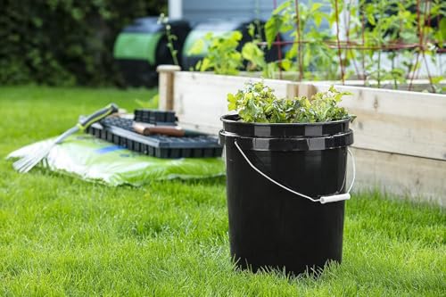 United Solutions 5-Gallon Heavy-Duty Buckets with Snap-On Lids, 6-Pack – BPA-Free, Food-Grade Plastic, Multi-Purpose Storage for Home, DIY, and Job Sites – Black