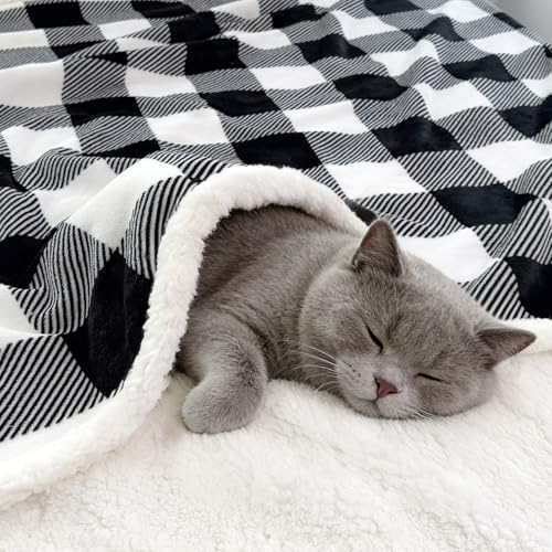 PU MEI Sherpa Fleece Throw Blanket 60" x 80" Reversible Plush Fluffy Large Big Blanket Lattice Flannel Blankets for All Season Use, Black and White - color: Black and White, size: 60"*80"