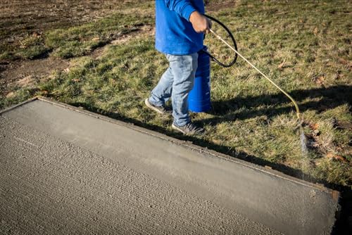 MARSHALLTOWN Industrial Concrete Sprayer, 3 1/2 Gallon | 3 1/2 Gallon Epoxy-Lined Tank, Brass Wand and Pump, Viton Seals, Concrete Cure, Sealer and Form Oil, 308S