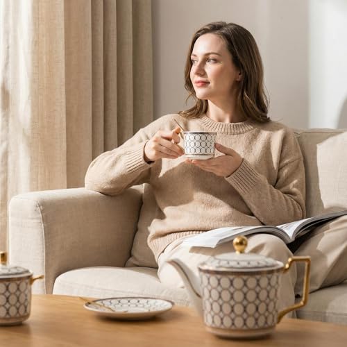 4Pcs White Gold Bone China 7oz Cup Saucer, British Coffee Tea set | Elegant Coffee & Tea Set with Exquisite Gifts Box, Ideal for Women and Adults Afternoon Tea Party - color: White Gold