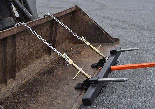 Bucket Hay Bale Spear Attachment w/ 43" Prong & Stabilizer Spikes. Rated 3000 Lb - Sr.2 - size: 1 x 43"