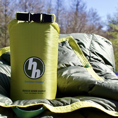 Down Camping Blanket 650 Fill Power - Ultralight Backpacking Quilt (1lb 6oz) Warm & Water-Resistant 20D Nylon Shell for Outdoors, Camping, Hiking, Travel, & Stadium - Packable - color: Forest Green