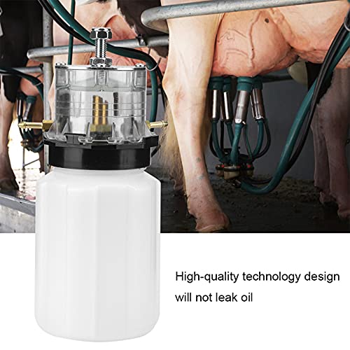 Plastic Milker Oil Pot Can Durable for Cow Sheep Goat Milking Machine Vacuum Pump Accessory