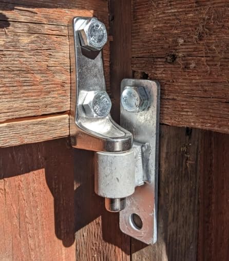 Gate Hinge Wall Mount Gate Hinge for 5/8'' Pin Chain Link Fence Post Hinge (4 Pcs) - size: 4 Pcs