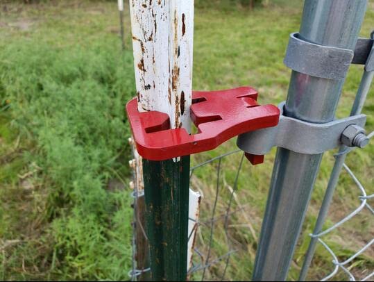 T-Post Gate Hinge Pins - Hang a gate of Any Farm or Garden from a Metal T Post - Outdoor Chain Link Fence Gate Hinges, Set of 2