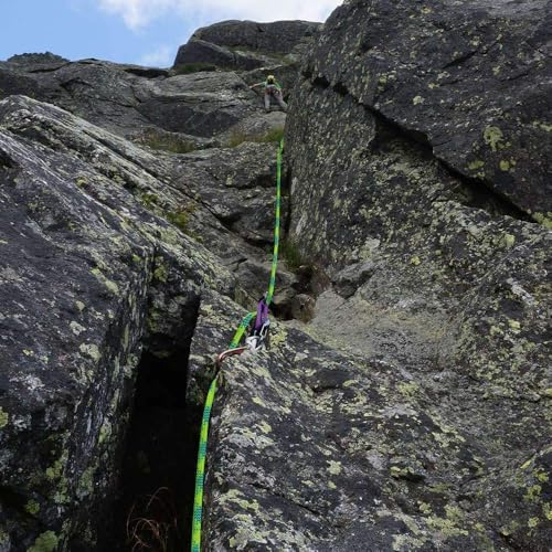 X XBEN 10.5 mm UIAA Dynamic Climbing Rope 20M(65FT), Safety Nylon Kernmantle Rope for Rock Climbing, Tree Climbing, Ice Climbing, Rappelling, Rescue and Arborist Climbing - size: Dynamic - 20M(65 Foot)