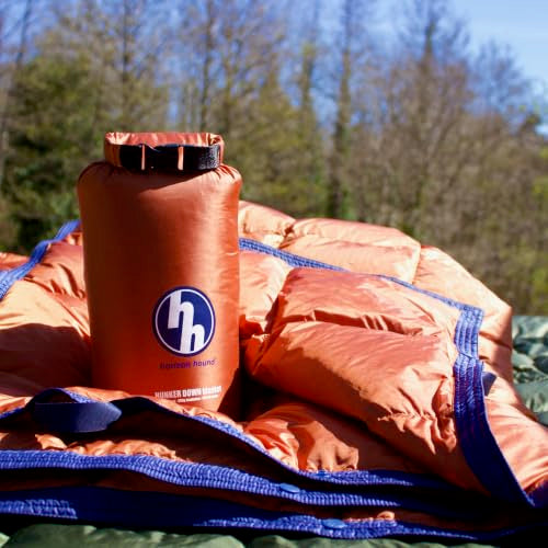 Down Camping Blanket 650 Fill Power - Ultralight Backpacking Quilt (1lb 6oz) Warm & Water-Resistant 20D Nylon Shell for Outdoors, Camping, Hiking, Travel, & Stadium - Packable - color: Burnt Orange
