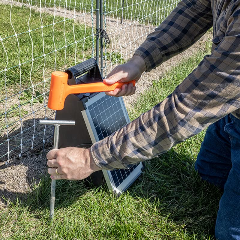 Premier 1 SolarStop™ 80 Fence Energizer – 0.8J, 10W Solar Panel | Solar powered, 0.8J output, 10W panel. Portable all-in-one. For sheep, goats, poultry, swine, cattle & horses.